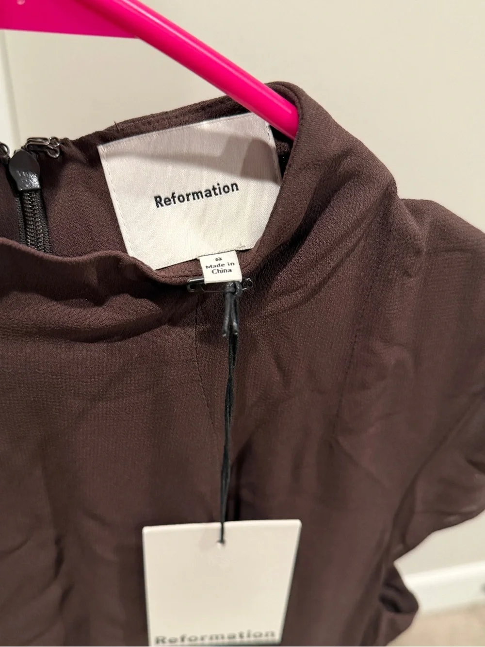 Reformation Maven Dress in chocolate mole size 8 - Picture 5 of 7